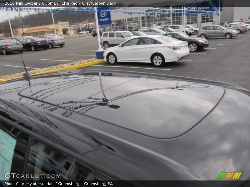 Chili Red / Grey/Carbon Black 2010 Mini Cooper S Clubman