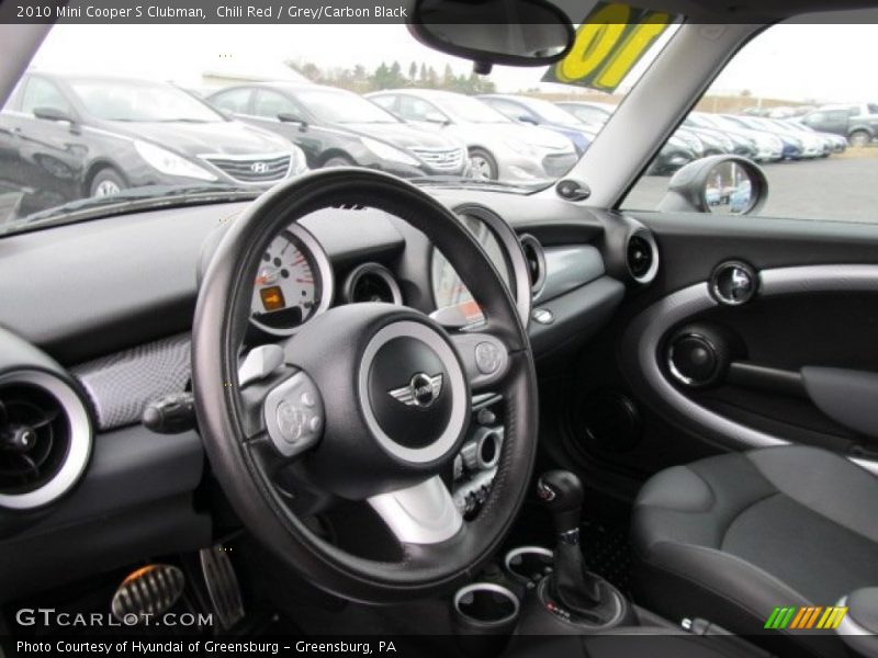 Chili Red / Grey/Carbon Black 2010 Mini Cooper S Clubman