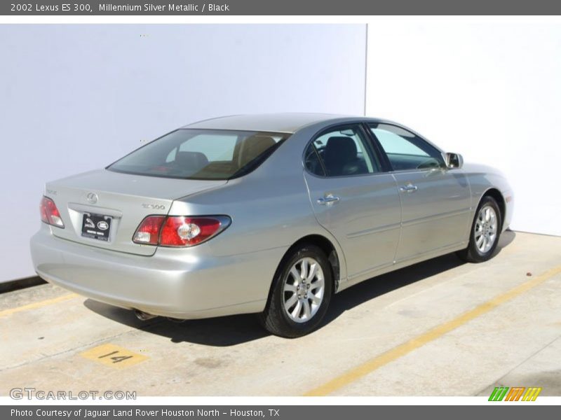Millennium Silver Metallic / Black 2002 Lexus ES 300