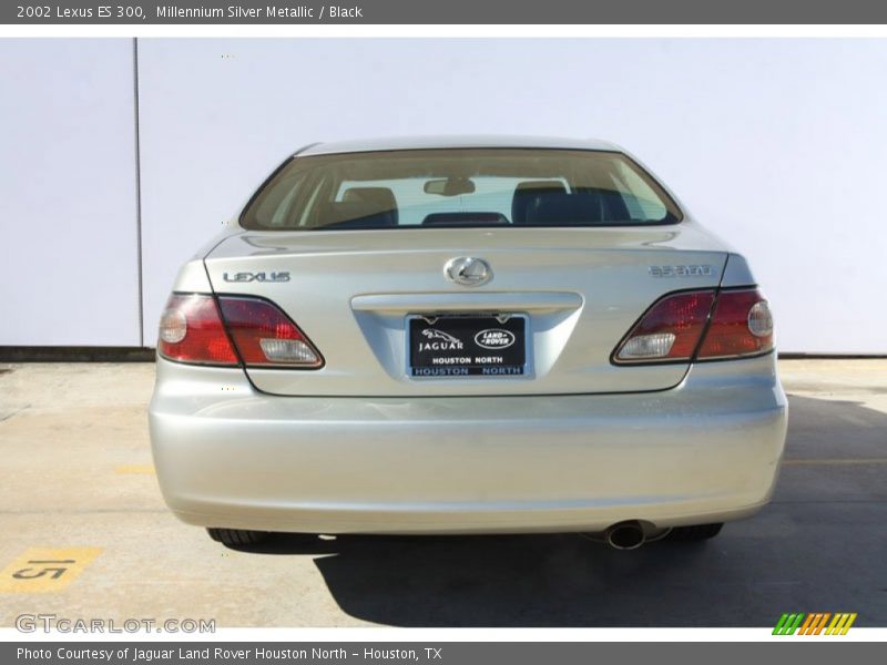 Millennium Silver Metallic / Black 2002 Lexus ES 300