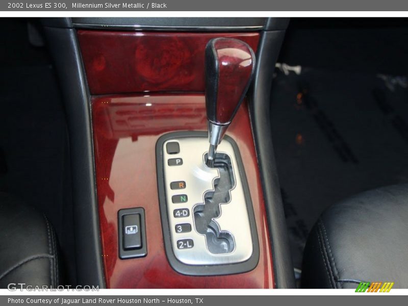 Millennium Silver Metallic / Black 2002 Lexus ES 300