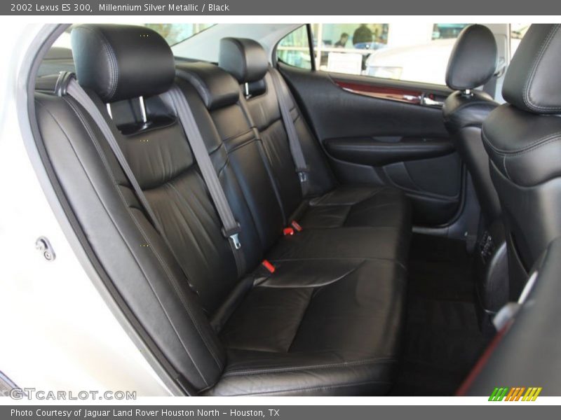 Millennium Silver Metallic / Black 2002 Lexus ES 300