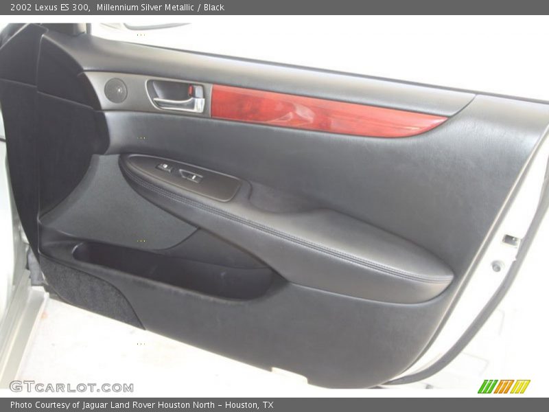 Millennium Silver Metallic / Black 2002 Lexus ES 300
