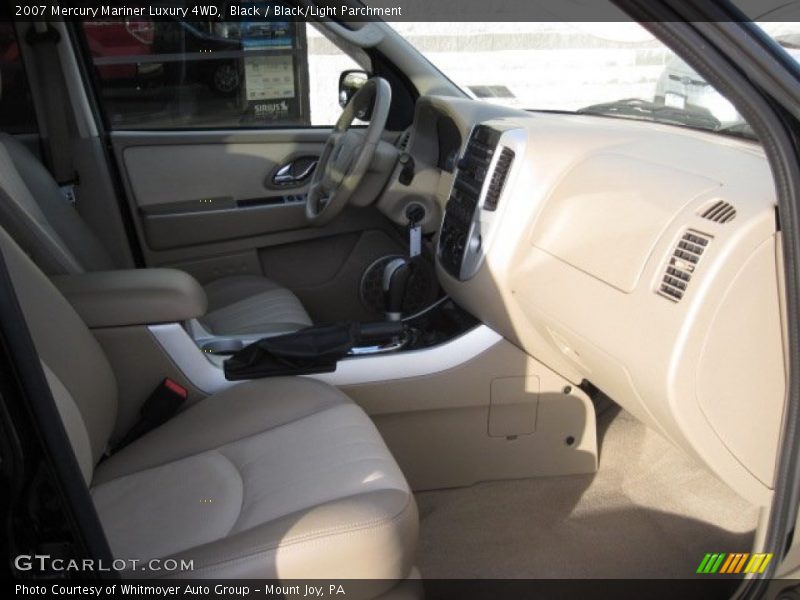 Black / Black/Light Parchment 2007 Mercury Mariner Luxury 4WD