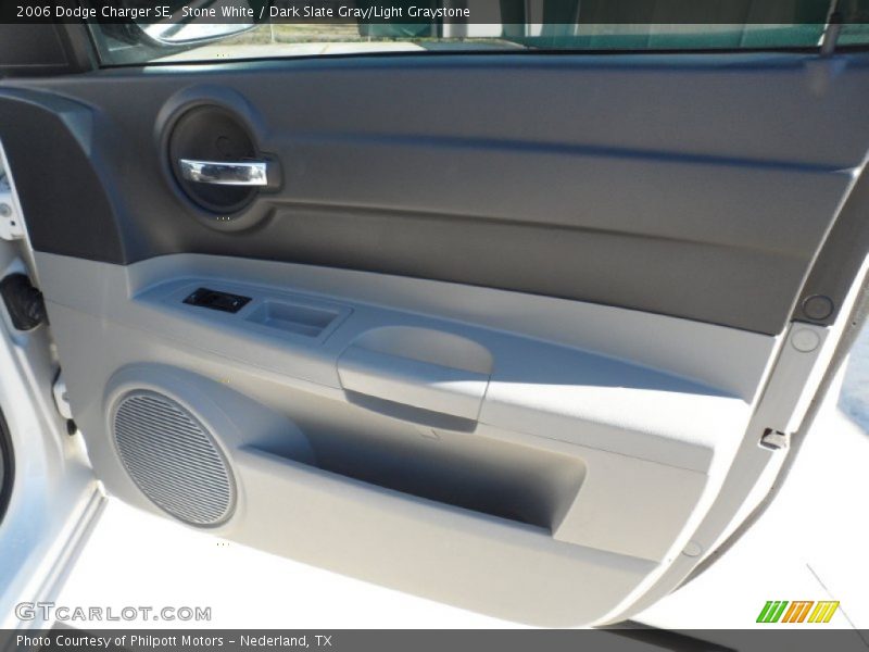 Stone White / Dark Slate Gray/Light Graystone 2006 Dodge Charger SE