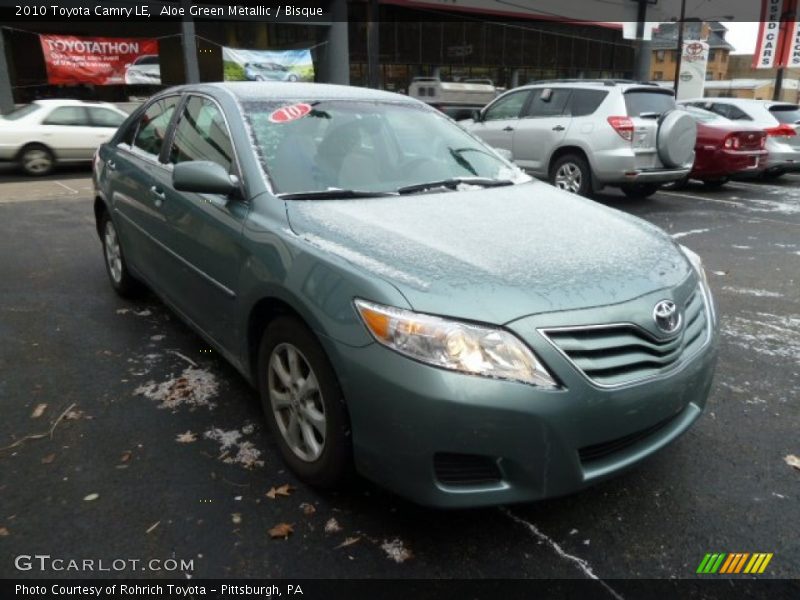 Aloe Green Metallic / Bisque 2010 Toyota Camry LE