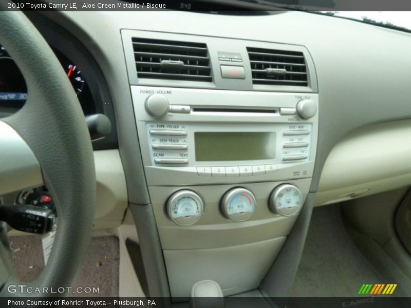 Aloe Green Metallic / Bisque 2010 Toyota Camry LE
