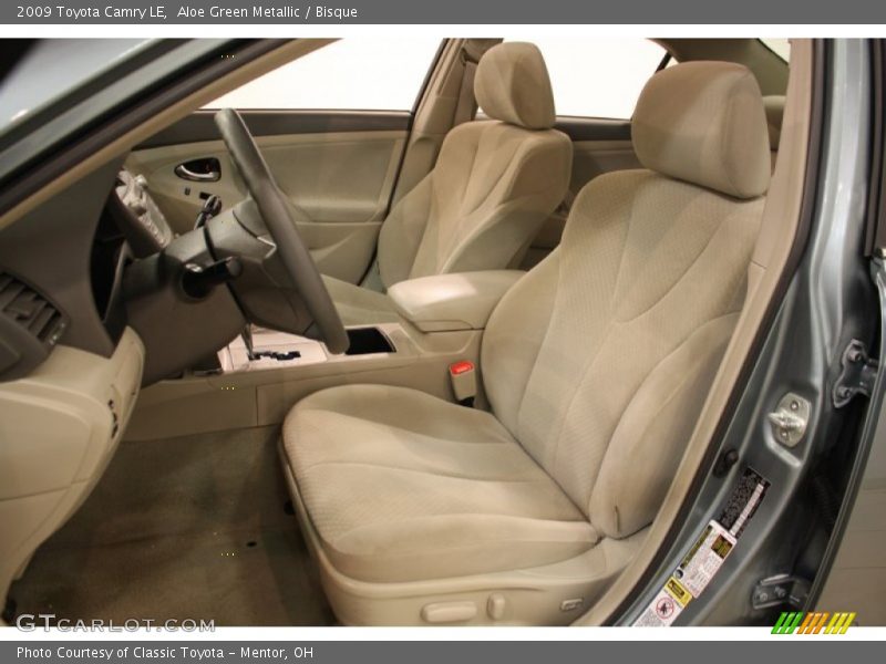 Aloe Green Metallic / Bisque 2009 Toyota Camry LE