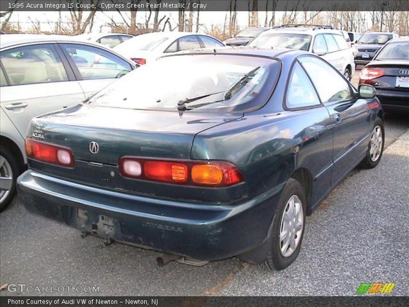 Cypress Green Pearl Metallic / Gray 1996 Acura Integra LS Coupe