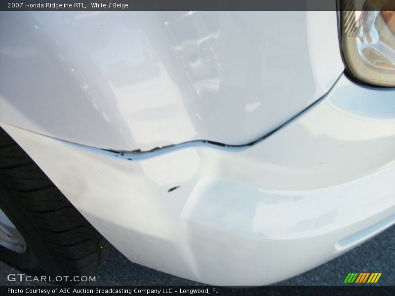 White / Beige 2007 Honda Ridgeline RTL