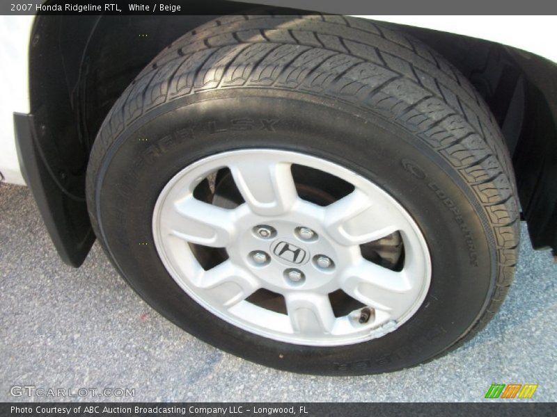 White / Beige 2007 Honda Ridgeline RTL