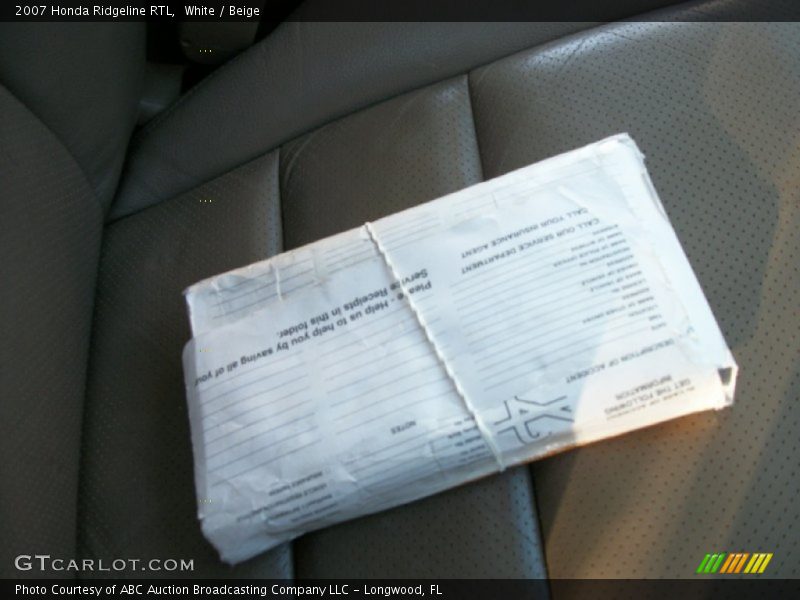 White / Beige 2007 Honda Ridgeline RTL