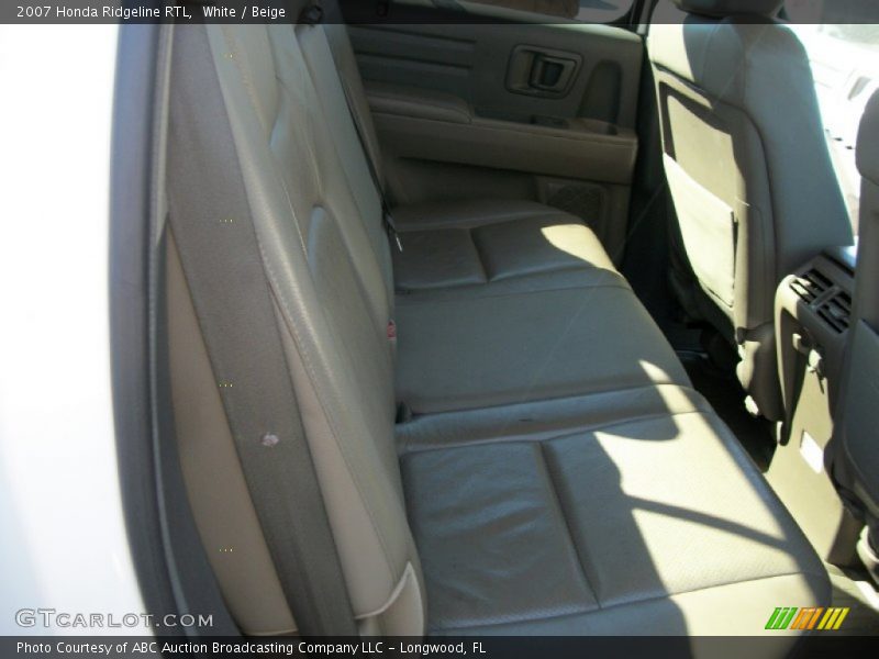 White / Beige 2007 Honda Ridgeline RTL