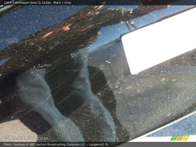 Black / Grey 2004 Volkswagen Jetta GL Sedan