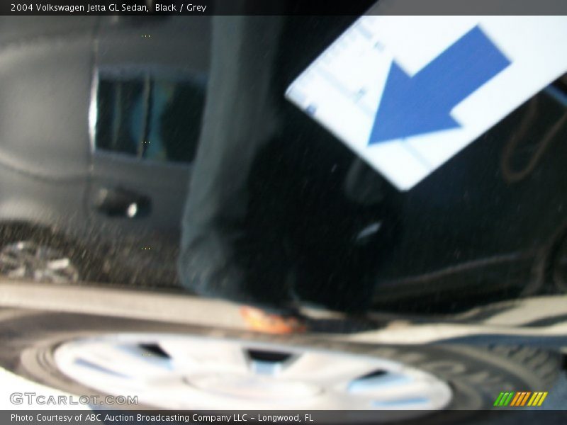 Black / Grey 2004 Volkswagen Jetta GL Sedan