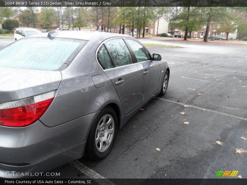 Silver Grey Metallic / Grey 2004 BMW 5 Series 525i Sedan