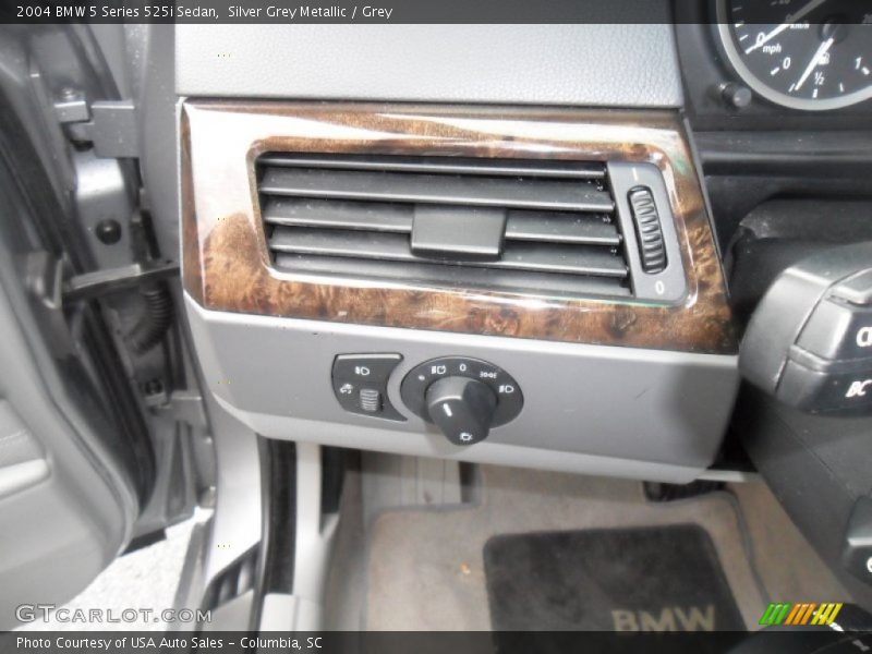 Silver Grey Metallic / Grey 2004 BMW 5 Series 525i Sedan