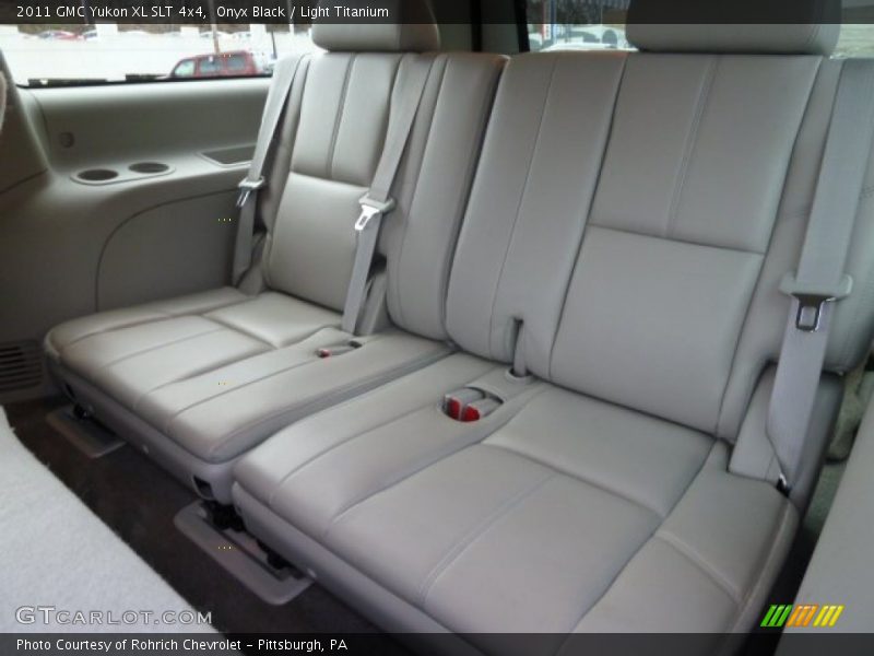  2011 Yukon XL SLT 4x4 Light Titanium Interior