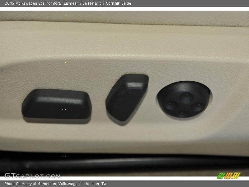 Eismeer Blue Metallic / Cornsilk Beige 2009 Volkswagen Eos Komfort