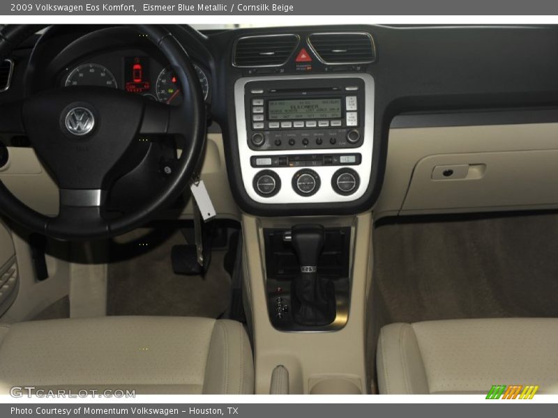 Eismeer Blue Metallic / Cornsilk Beige 2009 Volkswagen Eos Komfort