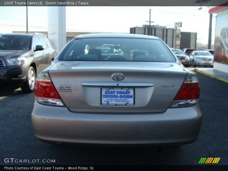 Desert Sand Mica / Taupe 2005 Toyota Camry LE