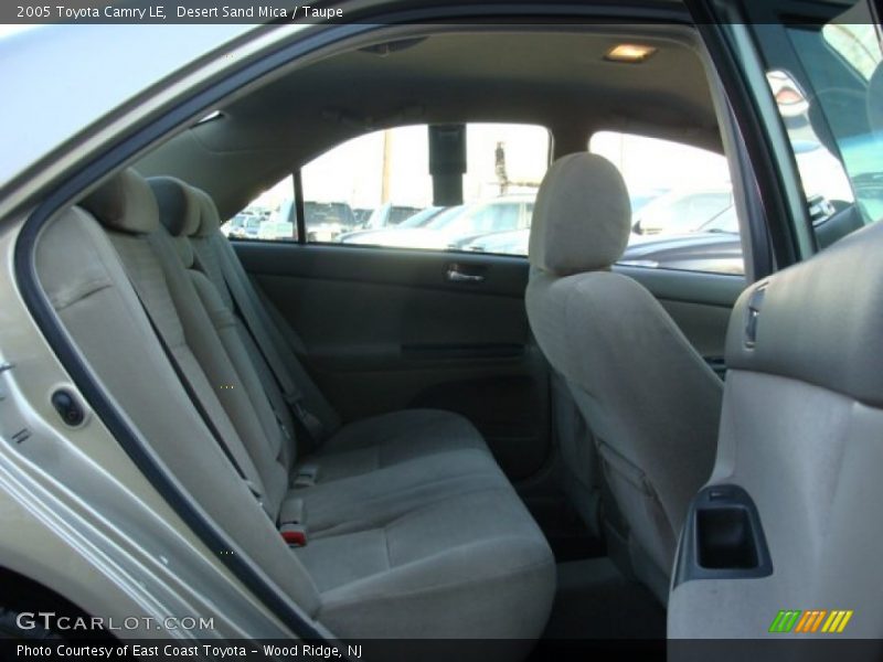 Desert Sand Mica / Taupe 2005 Toyota Camry LE