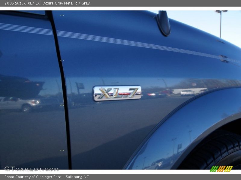 XL-7 Badge - 2005 Suzuki XL7 LX