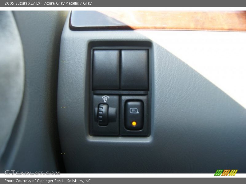 Azure Gray Metallic / Gray 2005 Suzuki XL7 LX