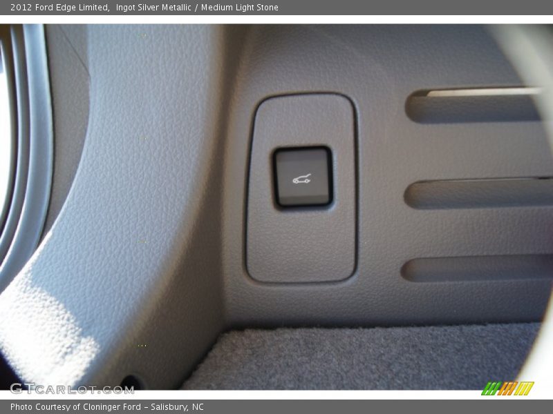 Ingot Silver Metallic / Medium Light Stone 2012 Ford Edge Limited