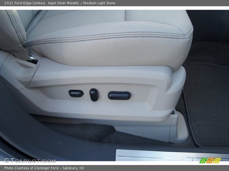 Ingot Silver Metallic / Medium Light Stone 2012 Ford Edge Limited