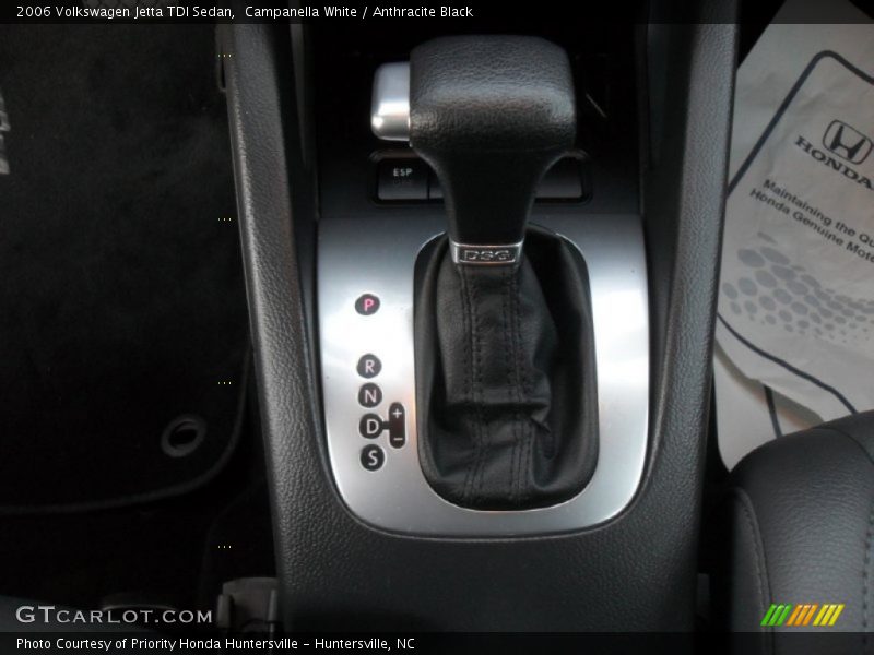 Campanella White / Anthracite Black 2006 Volkswagen Jetta TDI Sedan