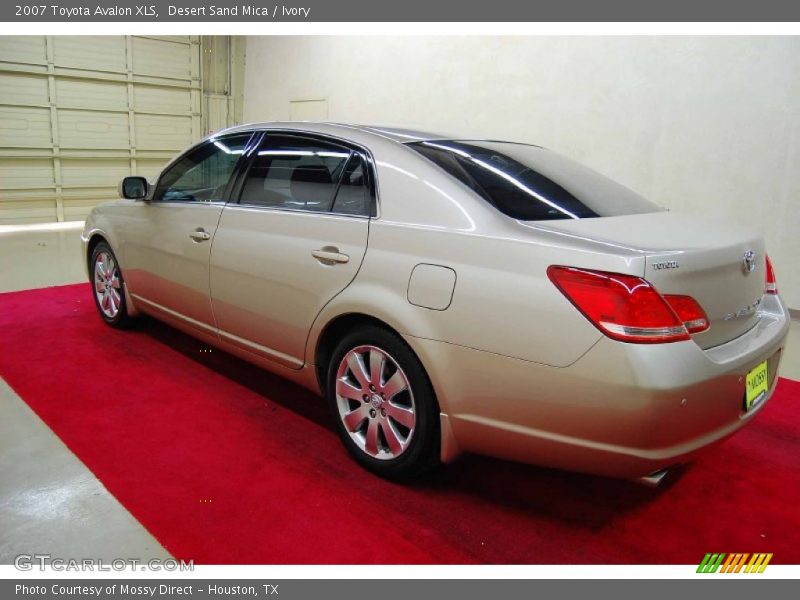 Desert Sand Mica / Ivory 2007 Toyota Avalon XLS