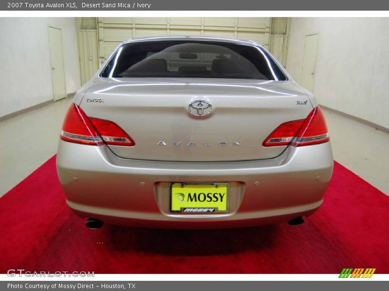 Desert Sand Mica / Ivory 2007 Toyota Avalon XLS