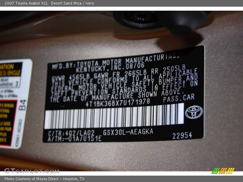 Desert Sand Mica / Ivory 2007 Toyota Avalon XLS