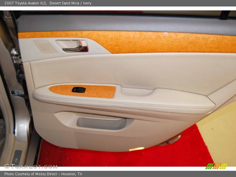 Desert Sand Mica / Ivory 2007 Toyota Avalon XLS