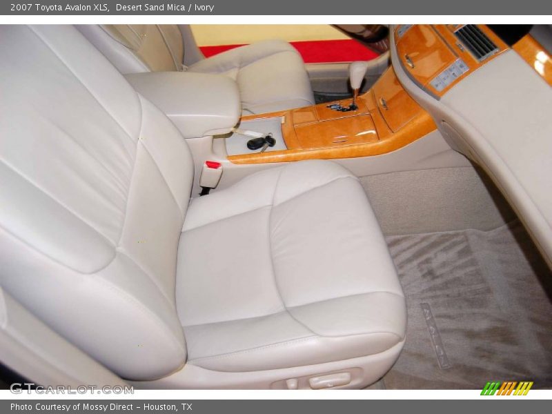Desert Sand Mica / Ivory 2007 Toyota Avalon XLS