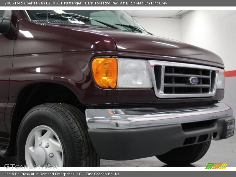 Dark Toreador Red Metallic / Medium Flint Grey 2006 Ford E Series Van E350 XLT Passenger