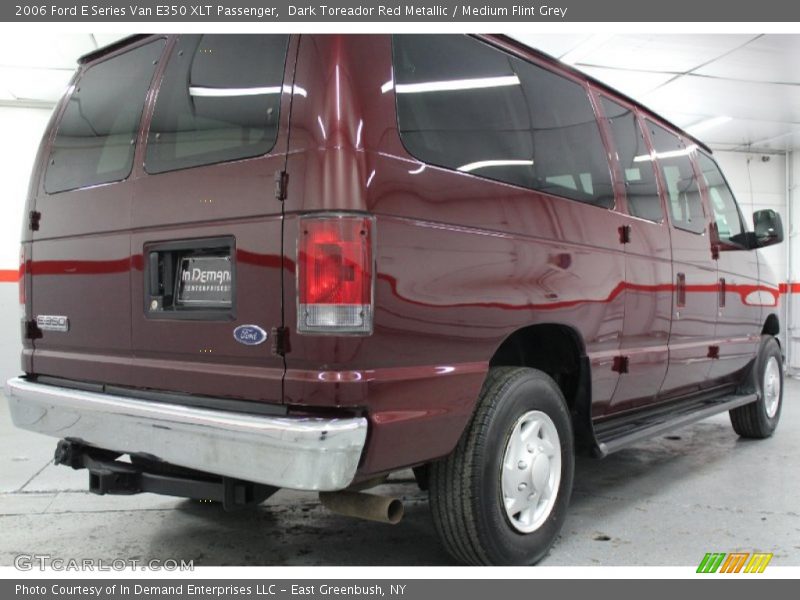 Dark Toreador Red Metallic / Medium Flint Grey 2006 Ford E Series Van E350 XLT Passenger