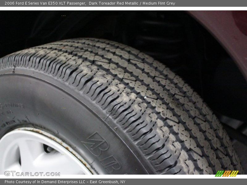 Dark Toreador Red Metallic / Medium Flint Grey 2006 Ford E Series Van E350 XLT Passenger
