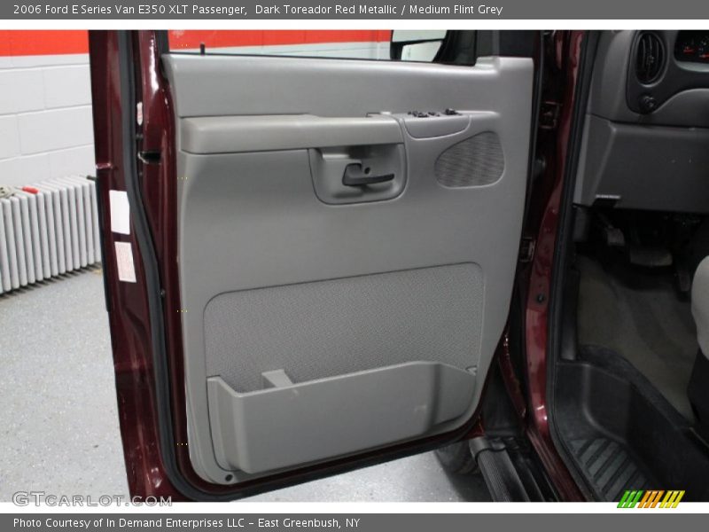 Dark Toreador Red Metallic / Medium Flint Grey 2006 Ford E Series Van E350 XLT Passenger