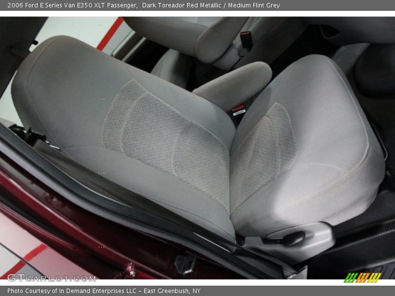 Dark Toreador Red Metallic / Medium Flint Grey 2006 Ford E Series Van E350 XLT Passenger