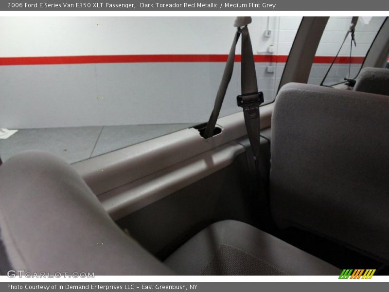 Dark Toreador Red Metallic / Medium Flint Grey 2006 Ford E Series Van E350 XLT Passenger