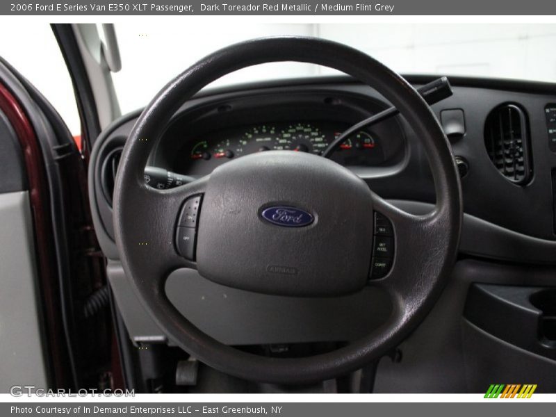  2006 E Series Van E350 XLT Passenger Steering Wheel