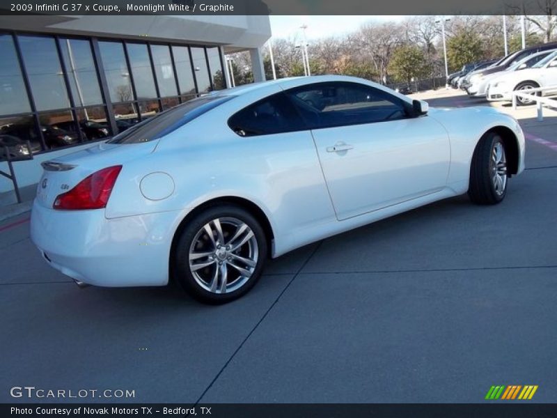 Moonlight White / Graphite 2009 Infiniti G 37 x Coupe