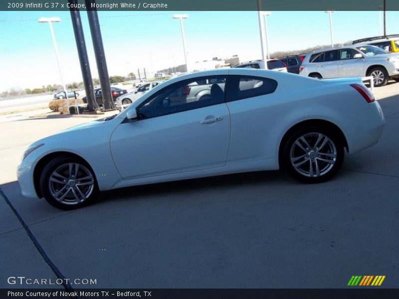 Moonlight White / Graphite 2009 Infiniti G 37 x Coupe