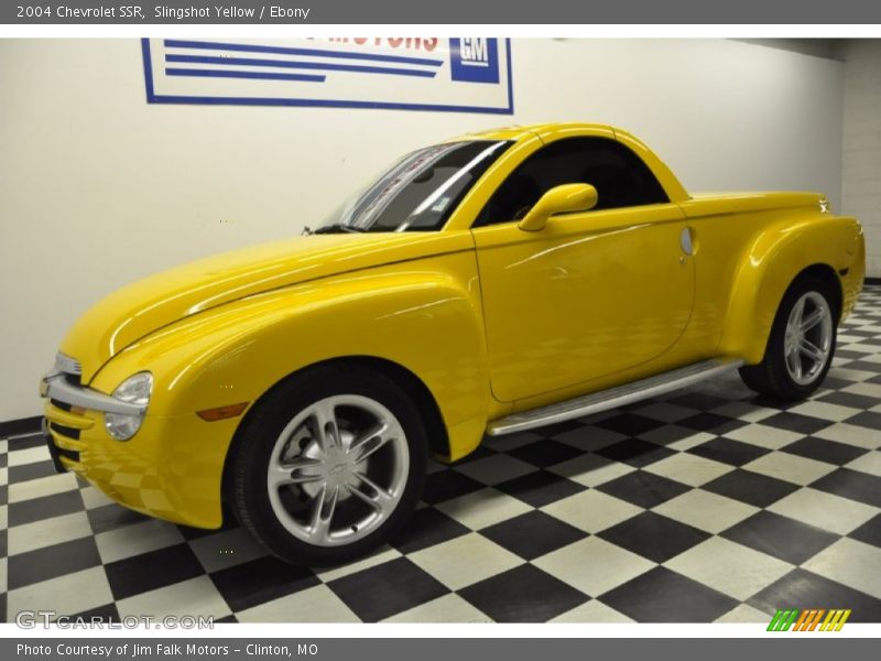 Slingshot Yellow / Ebony 2004 Chevrolet SSR