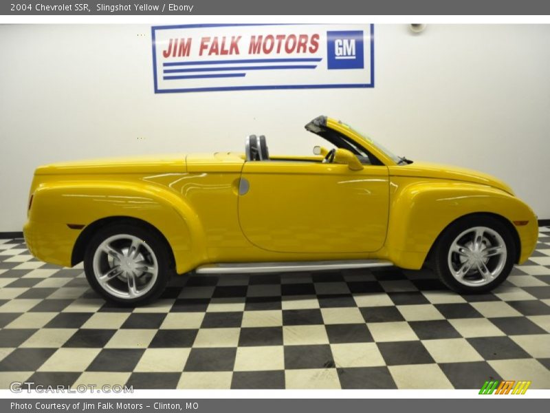 Slingshot Yellow / Ebony 2004 Chevrolet SSR
