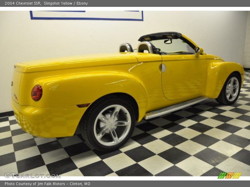 Slingshot Yellow / Ebony 2004 Chevrolet SSR