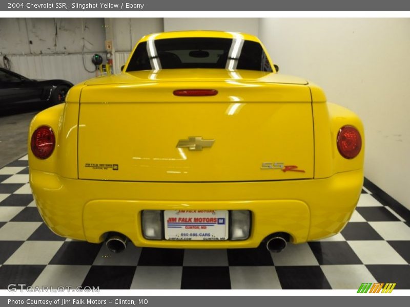 Slingshot Yellow / Ebony 2004 Chevrolet SSR