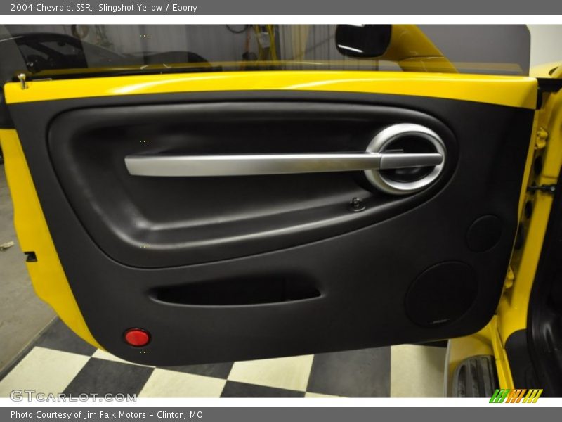 Slingshot Yellow / Ebony 2004 Chevrolet SSR